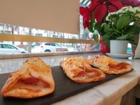 Pañuelo de bacon con queso de cabra 3,50€