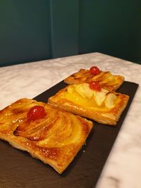 Hojaldre de manzana 3€