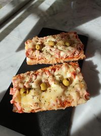 Panini de york y queso 2,90€