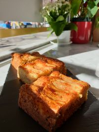Coca de manzana con canela 3,30&euro;